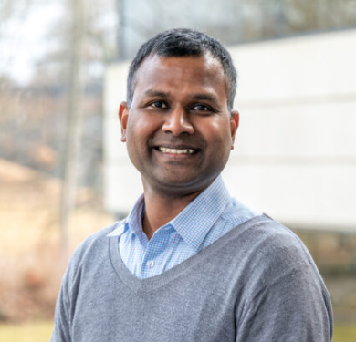 Venkat Magupalli, PhD
Head, Laboratory of Molecular and Mechanistic Cell Signaling, NYBCe